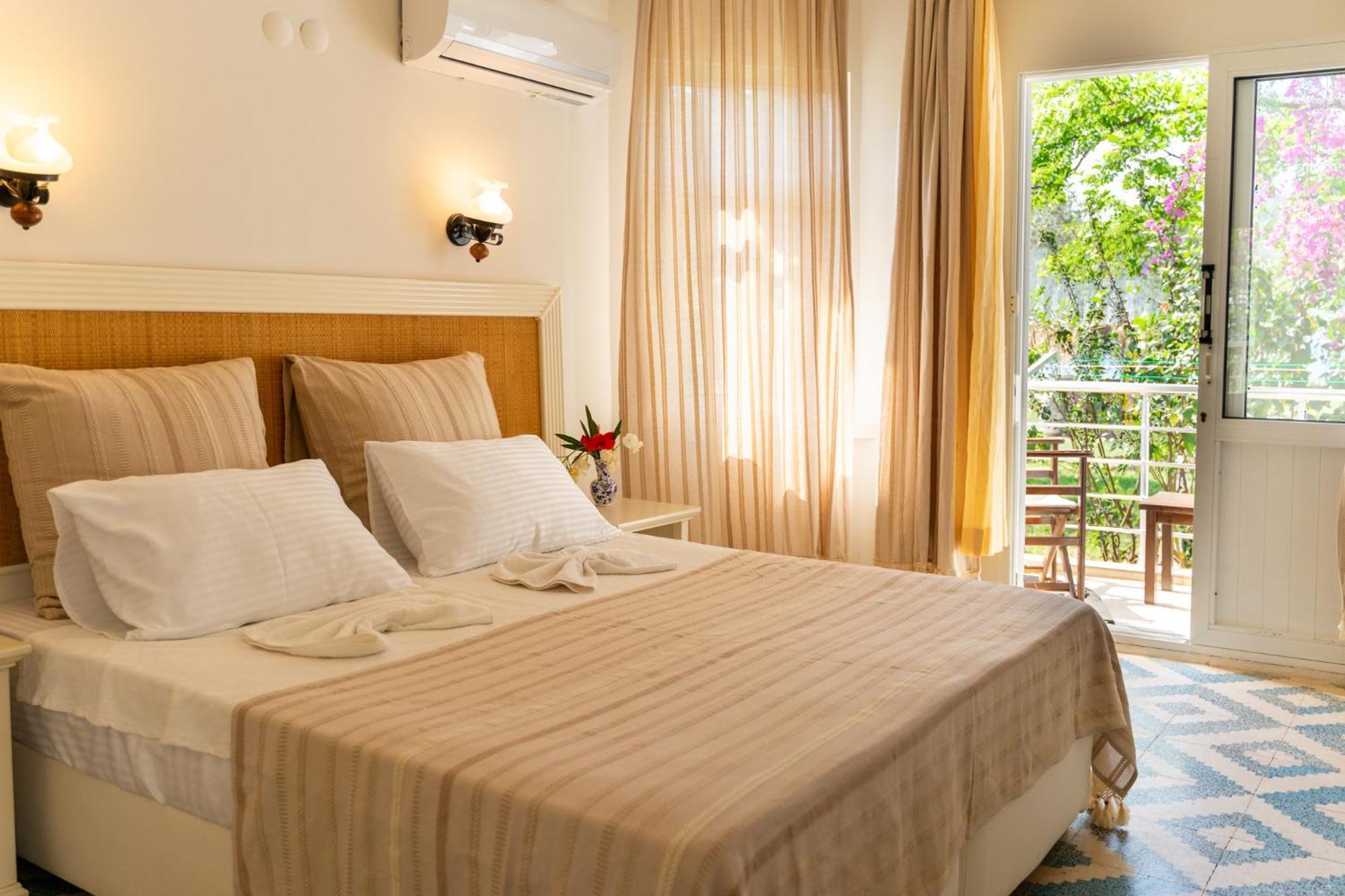 Chillos Beach Marmaris Exterior photo